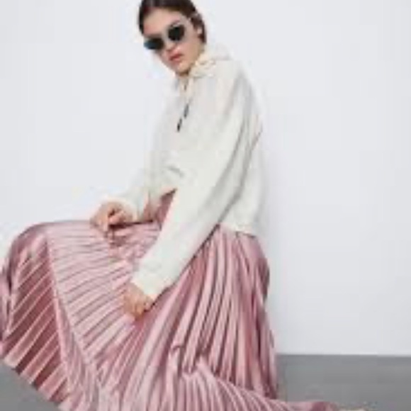 Zara pleated shinny midi skirt size L - Picture 6 of 8